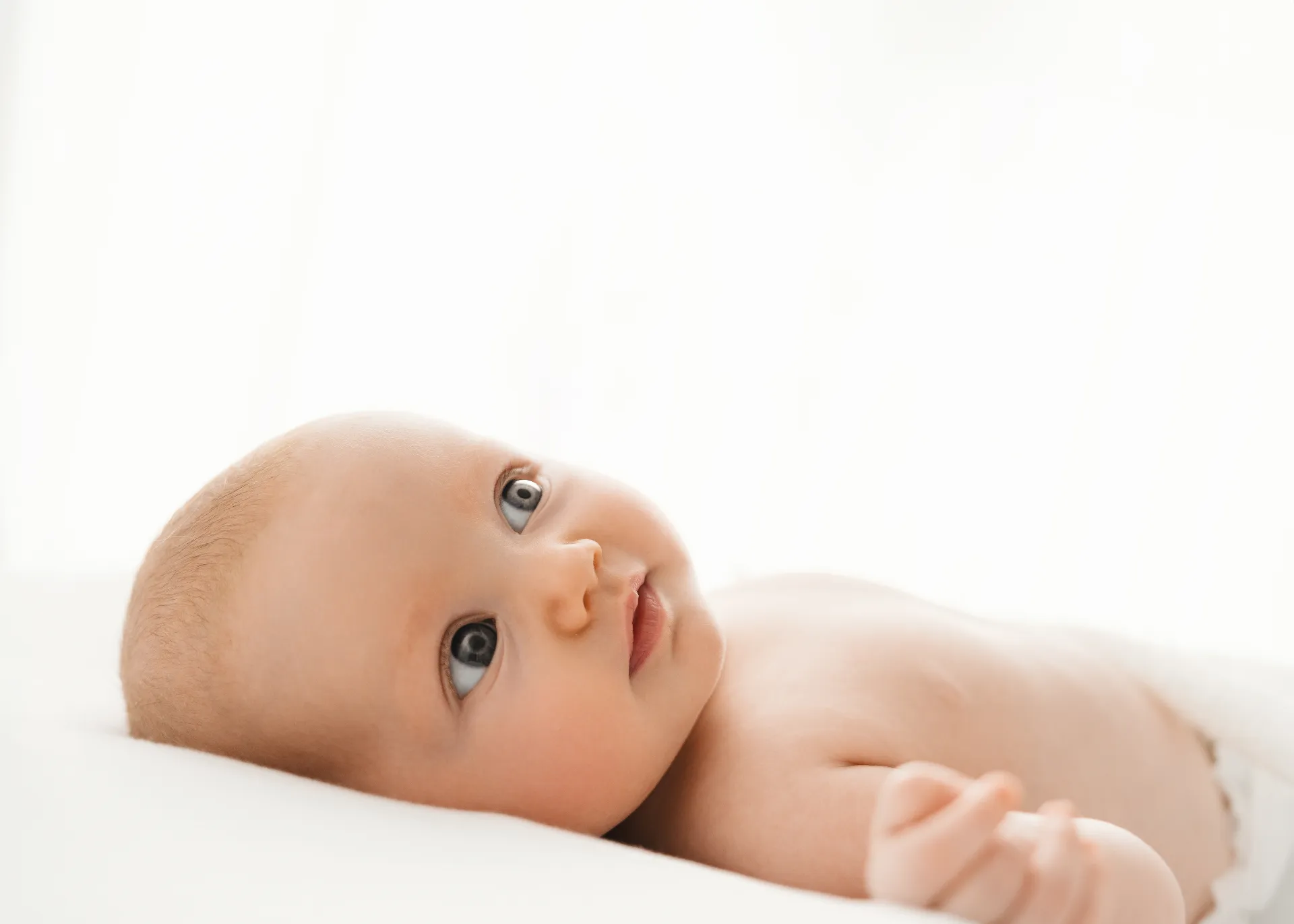 Newborn photography by Alexandra Hardy - Kingston upon Thames newborn photographer